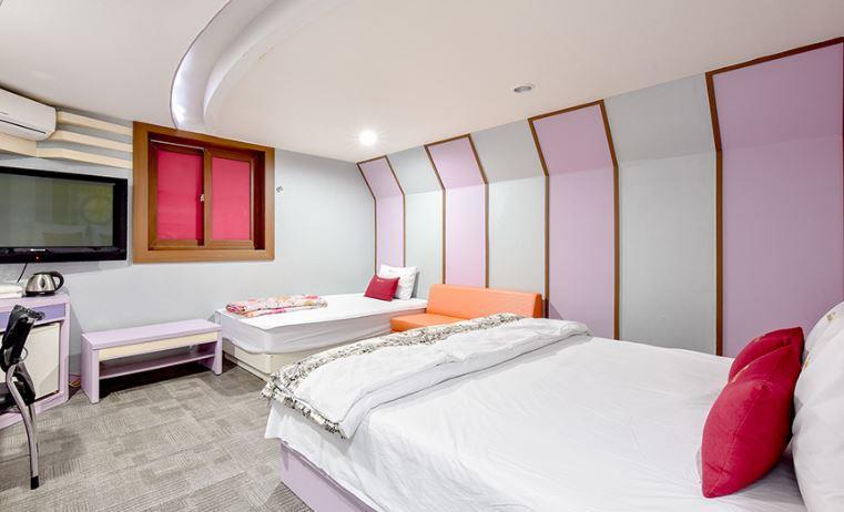 Click 21 Motel Busan Exterior photo