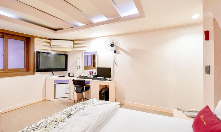 Click 21 Motel Busan Exterior photo
