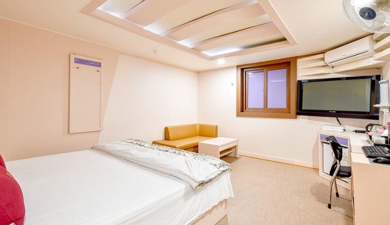 Click 21 Motel Busan Exterior photo