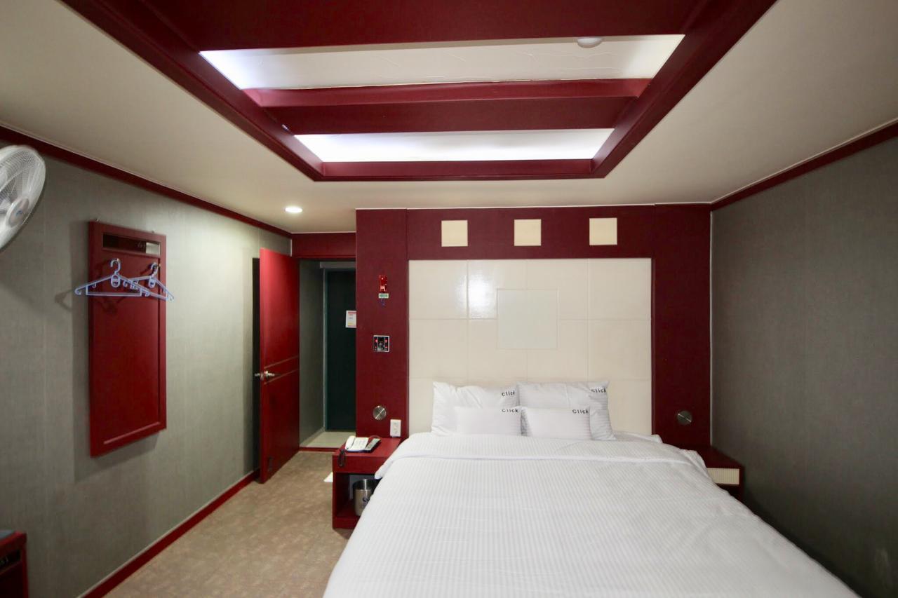 Click 21 Motel Busan Exterior photo
