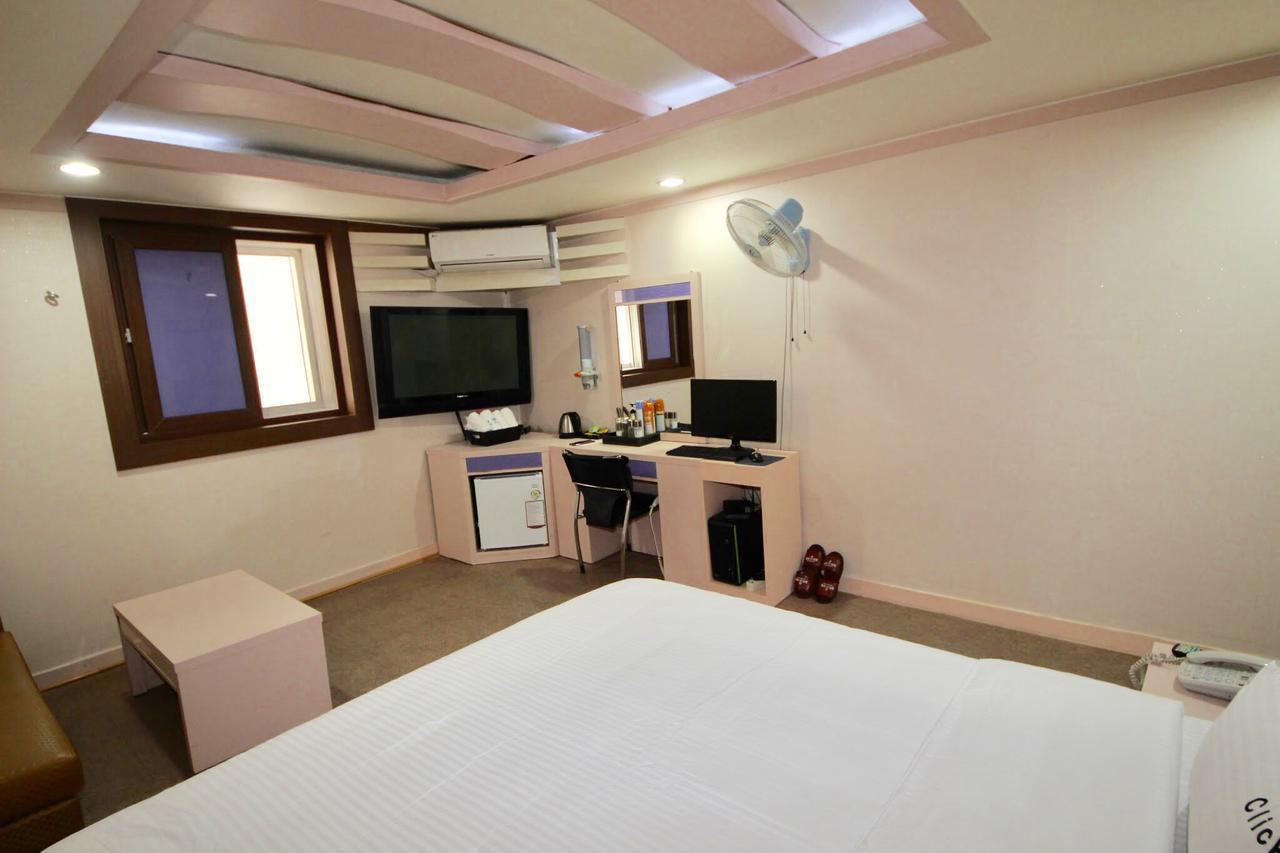 Click 21 Motel Busan Exterior photo